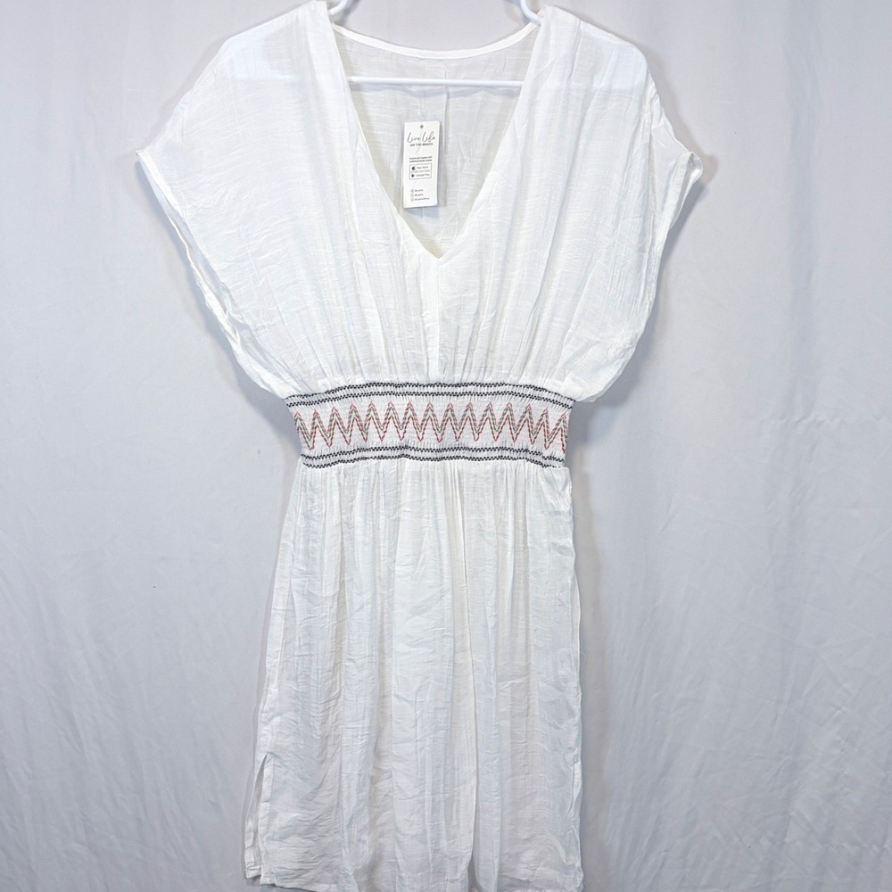 CUPSHE Live Life‎ on the Beach Dress Smocked Waist White Embroidered V-Neck S
